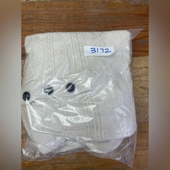 CHAPS size Large Cream Cotton  3-Button Mock Neck Pullover Sweater prep winter - Picture 12 of 12